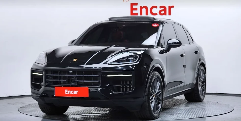 Немецкий премиальный внедорожник! Porsche Cayenne — мощь, статус и бескомпромиссный драйв.