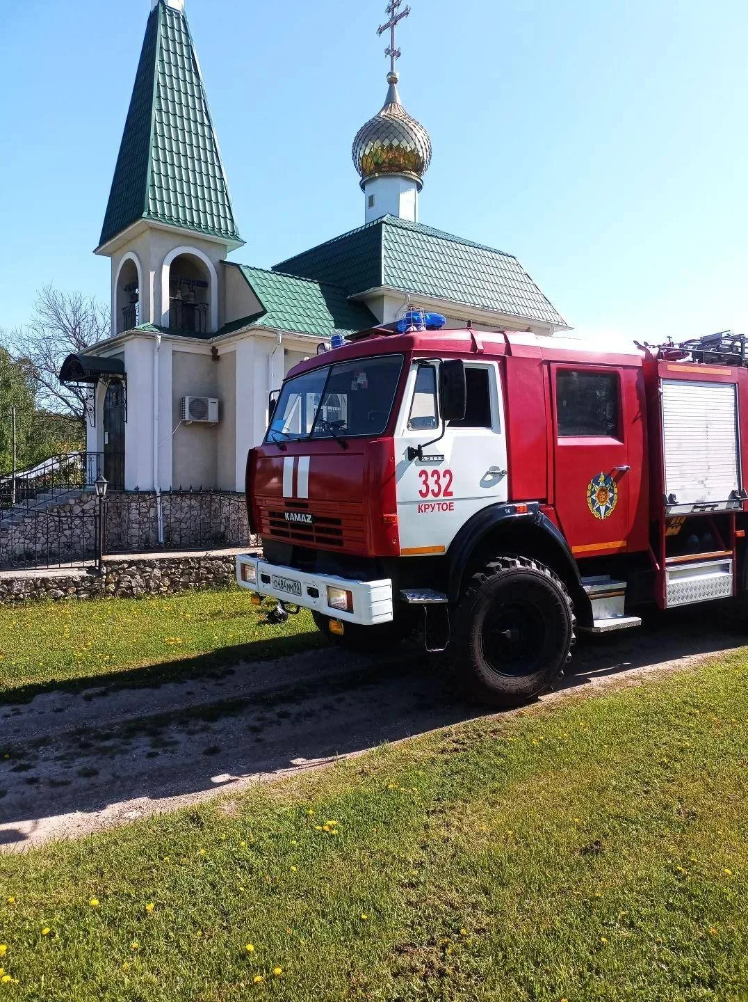 🛑 Уберечь от огня: пожарные провели тренировку в храме 🚒  📍 В селе Крутое округа #СеребряныеПруды ог