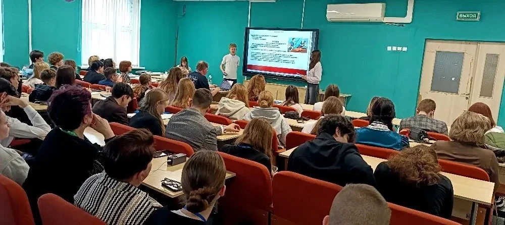 ✨Научная феерия в Москве продолжается!   Вот вы задумывались когда-нибудь над тем, какое влияние муз