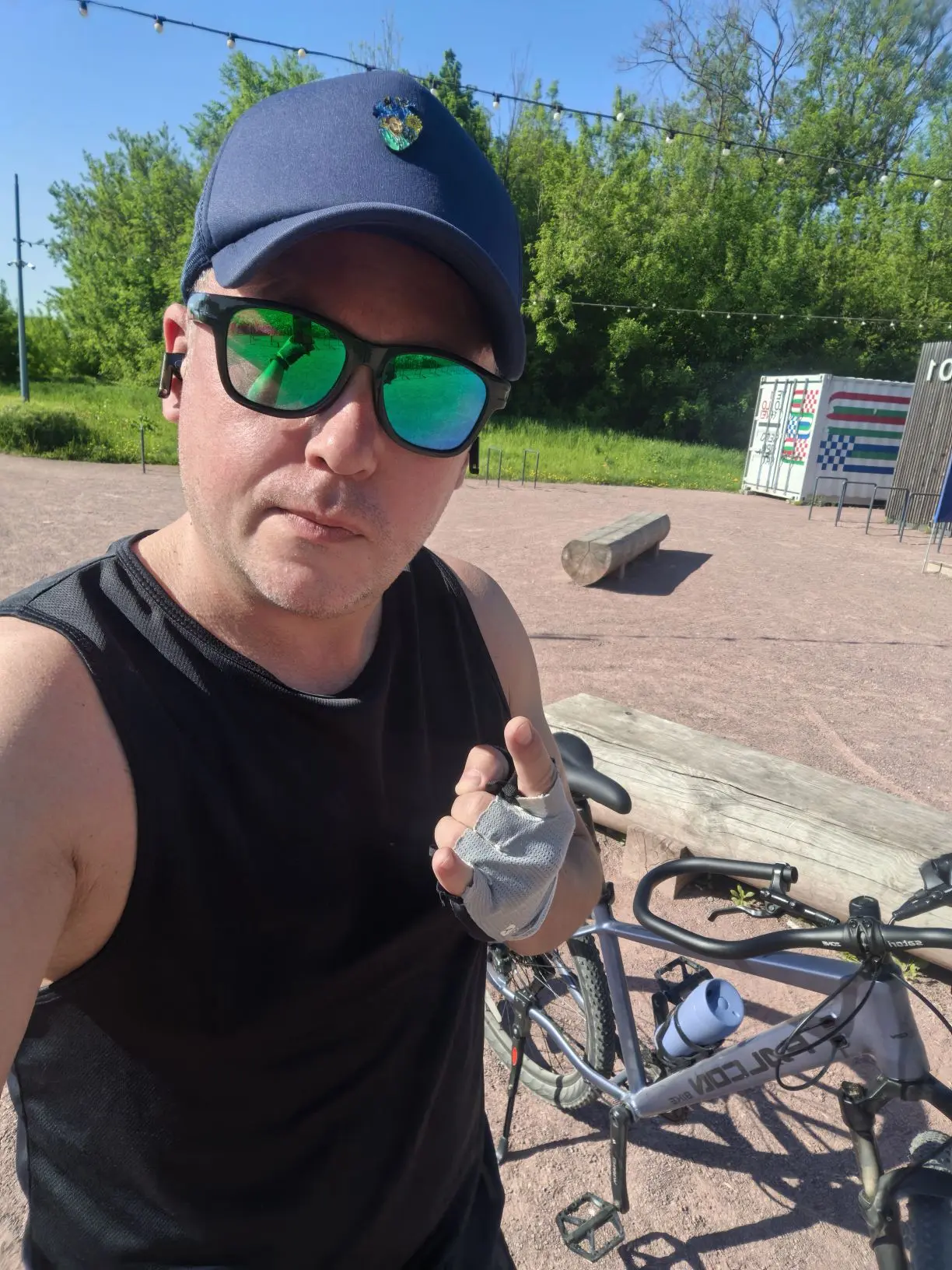 Пот под прицелом! 🌞💦 В Москве жарища, надеюсь и у вас в регионе не дожди.
