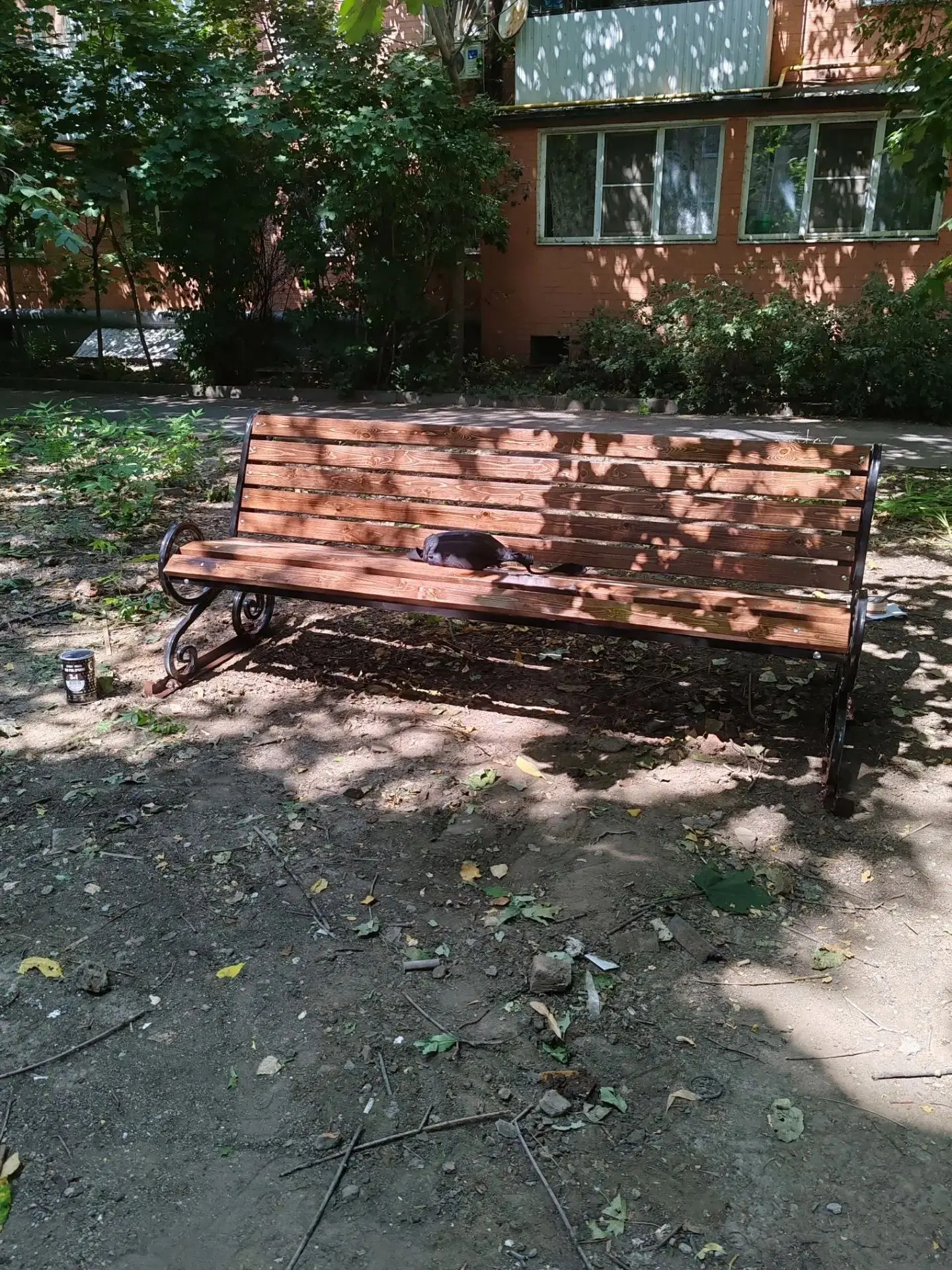 🌳 Комфорт начинается с малого! 🌳ООО УК «РИМ» продолжает благоустраивать придомовые те...