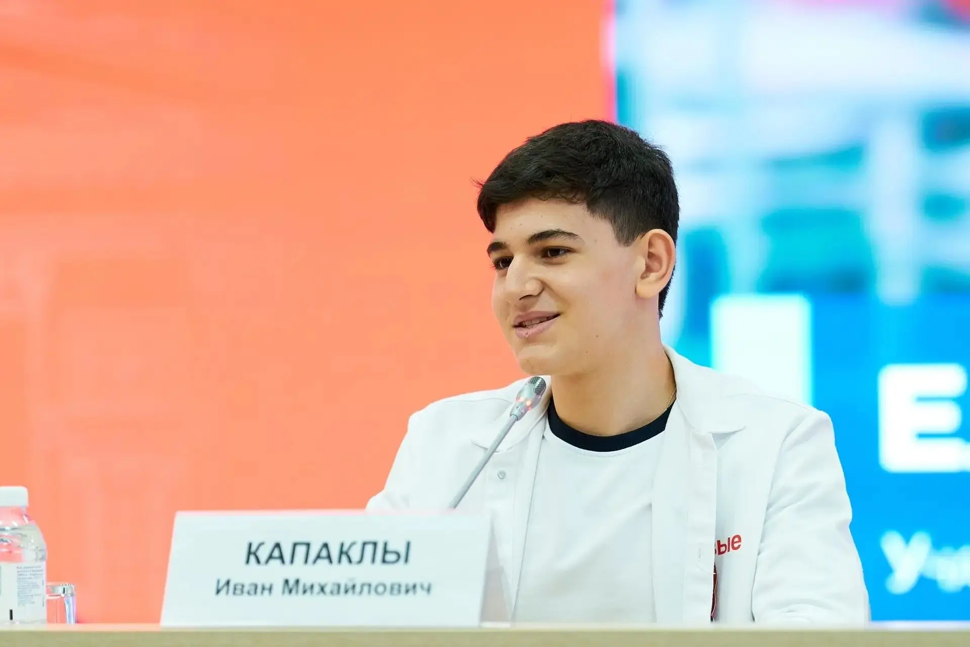 Лидер "Движения Первых" МБОУ СОШ № 8 Капаклы Иван принял участие в заседании Координационного совета