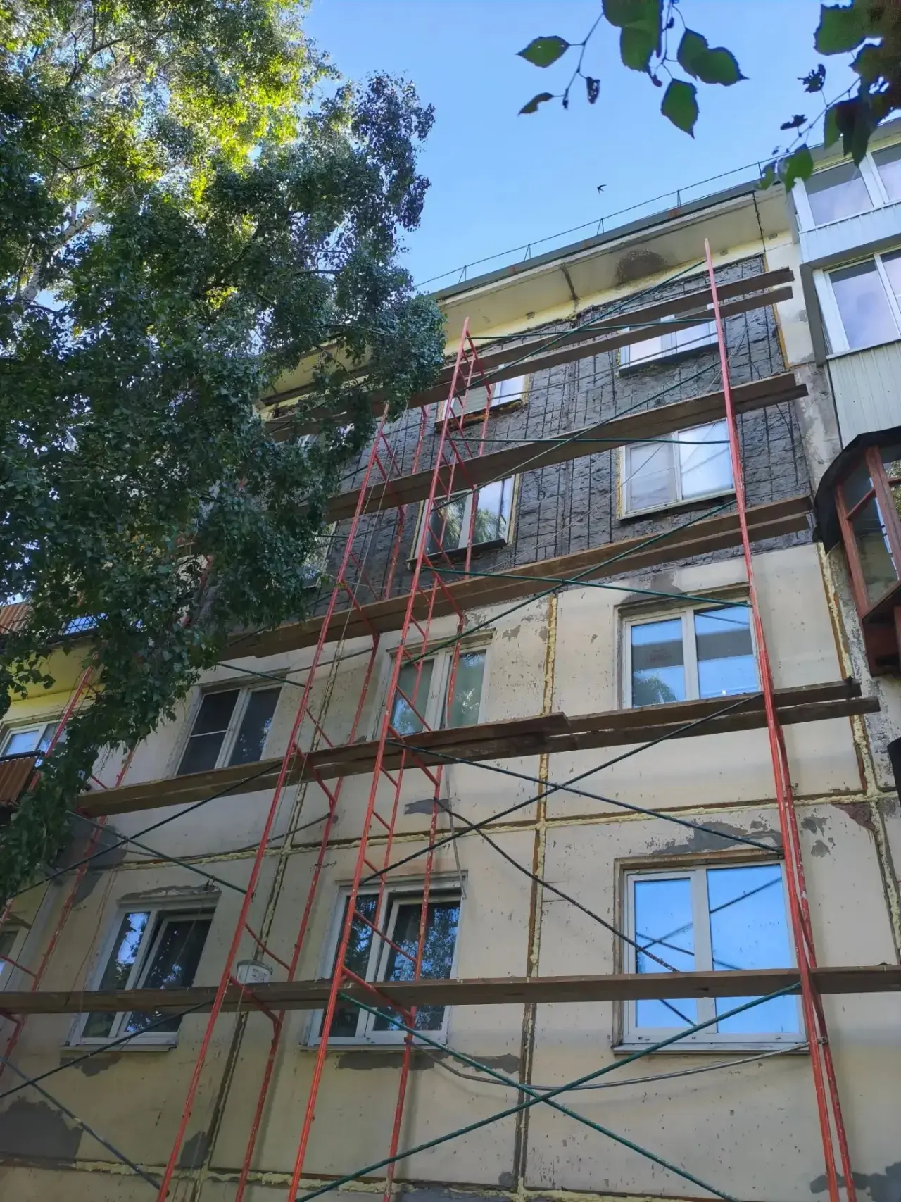 Лето - время движений 

Сейчас происходит много всего, и скоро настанет момент, когда можно будет ра