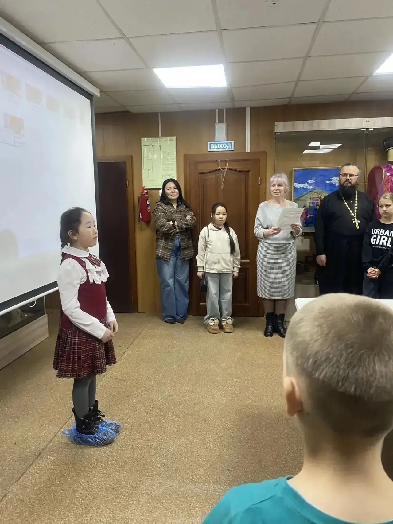 Христос Воскресе!  В храме Покрова Пресвятой Богородицы села Оса в светлую Пасхальную седмицу прошла