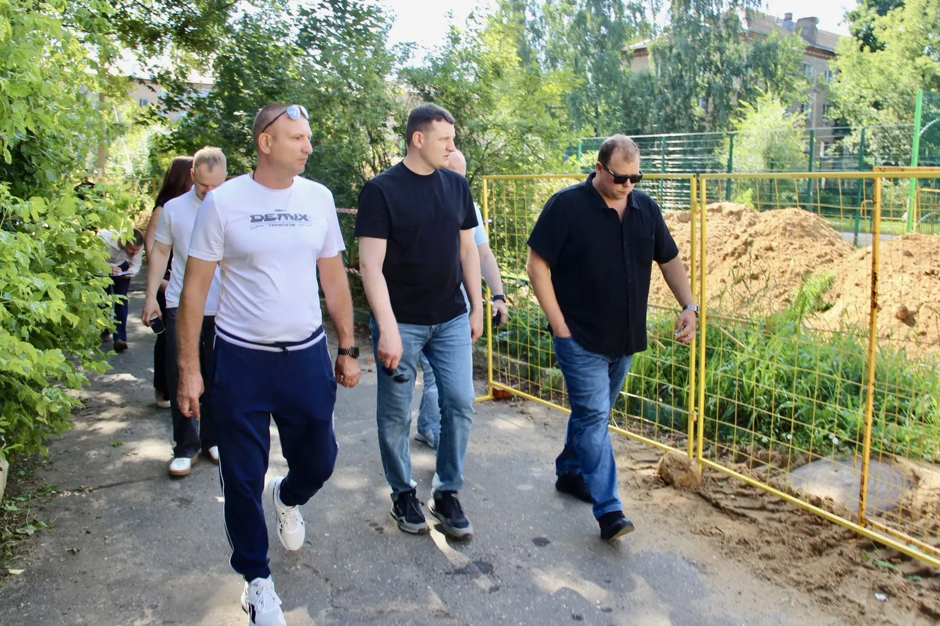 Рабочая суббота – лучшее время, чтобы без суеты проехать по округу и проверить, как обстоят дела на 