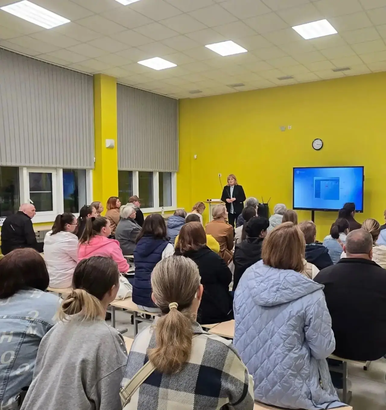 🏫 В корпусе Трубино МАОУ СОШ №28 ГОЩ состоялось общешкольное родительское собрание!