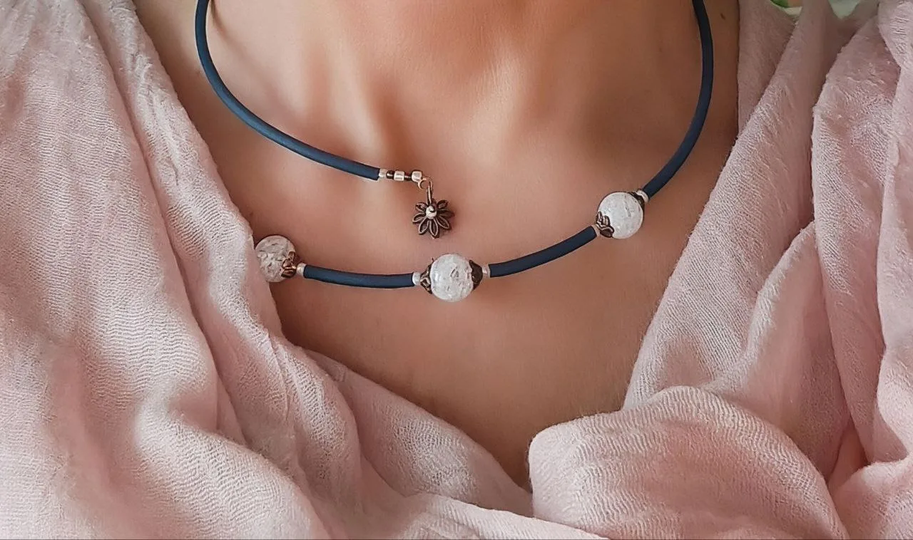 ☀️🍀☀️🍀☀️

Украшение-МОРЕ И ЛЕТО! 🏖🏝
🧡❤🤍❤

Как-то зимой купила потрясающего цвета шнур...

И у 