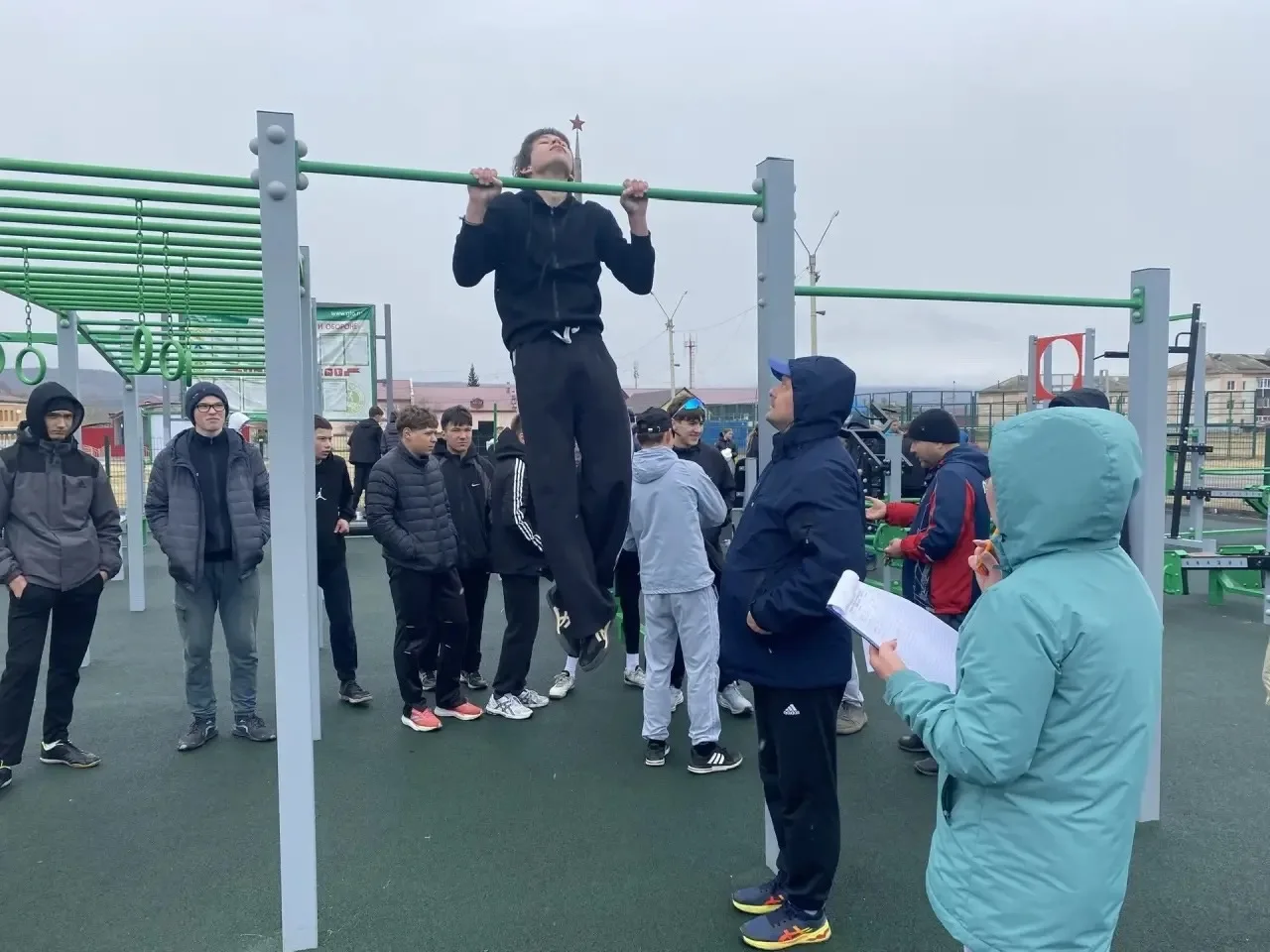 📣Прошел Районный фестиваль ГТО   💯Собрал рекордное число участников  Приехали школьники из⬇️  Таловс