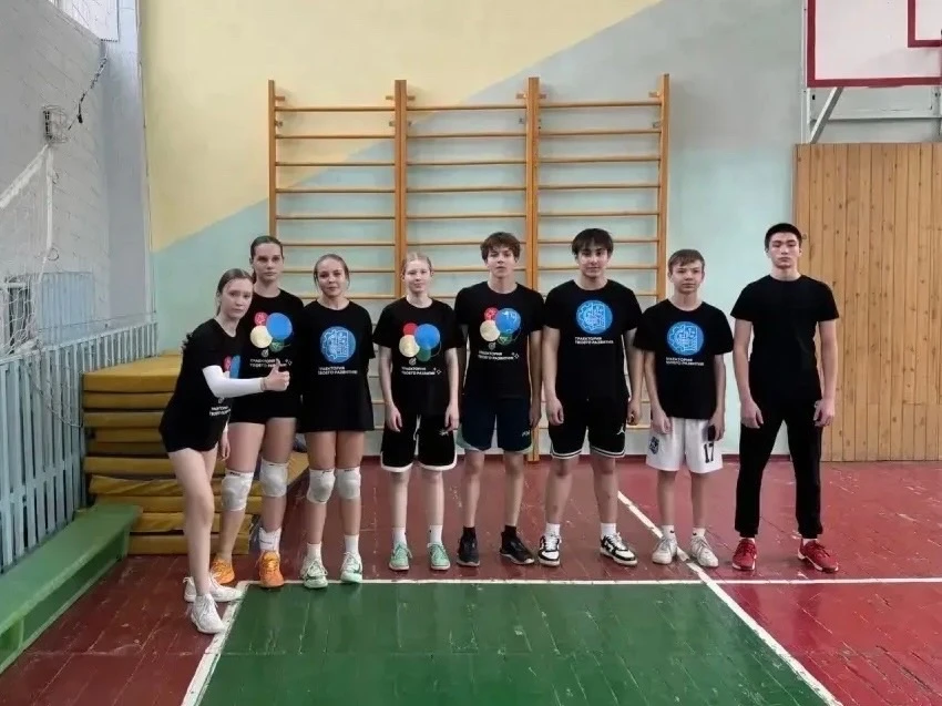 Делимся спортивными новостями из жизни нашего Центра! 🏐   13 апреля прошли соревнования по волейболу