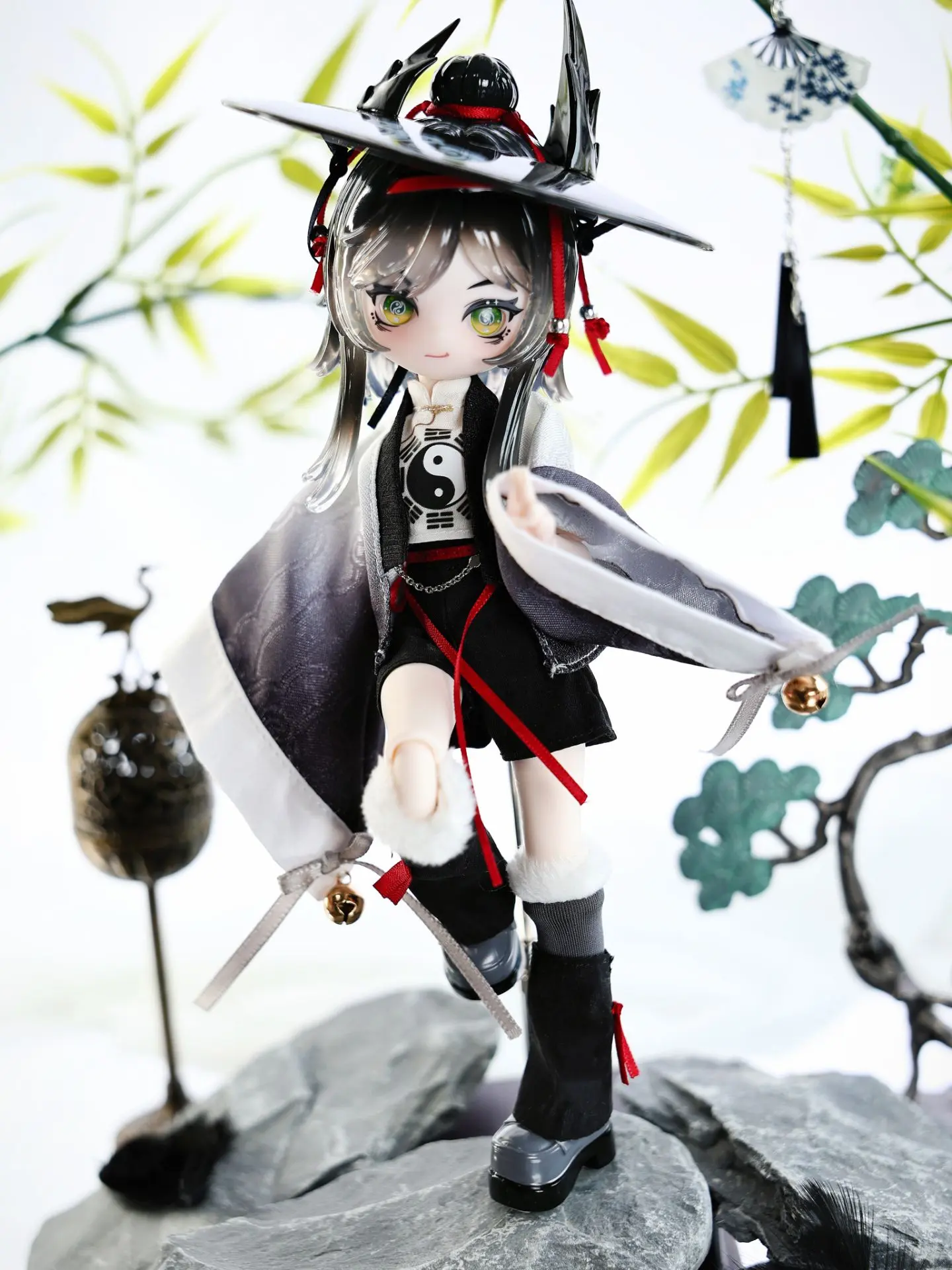 Yoominge Nightwalk · Inkstone Scholar 🖌️
Lucky Emma 

#YoomingeNightwalk #bjd #luckyemma #blindbox