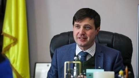 Заход кораблей в черноморские порты Украины приостановлен из-за угрозы атак. Об этом со...
