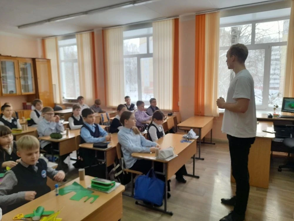 21 февраля - международный день родного языка!  ‎ ‎Теперь об этой дате знают ученики 4г класса. Ребя