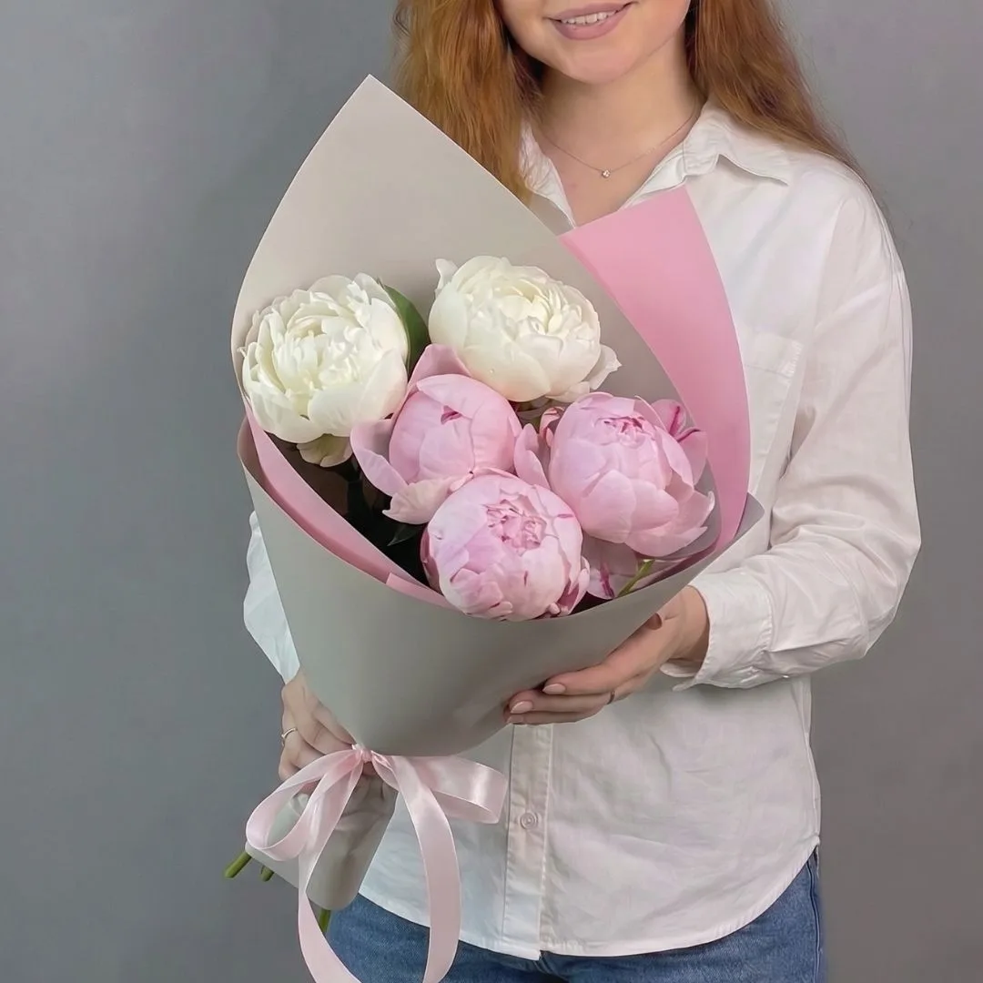 🌸 Жители Смоленска могут получить  букет из пионов!