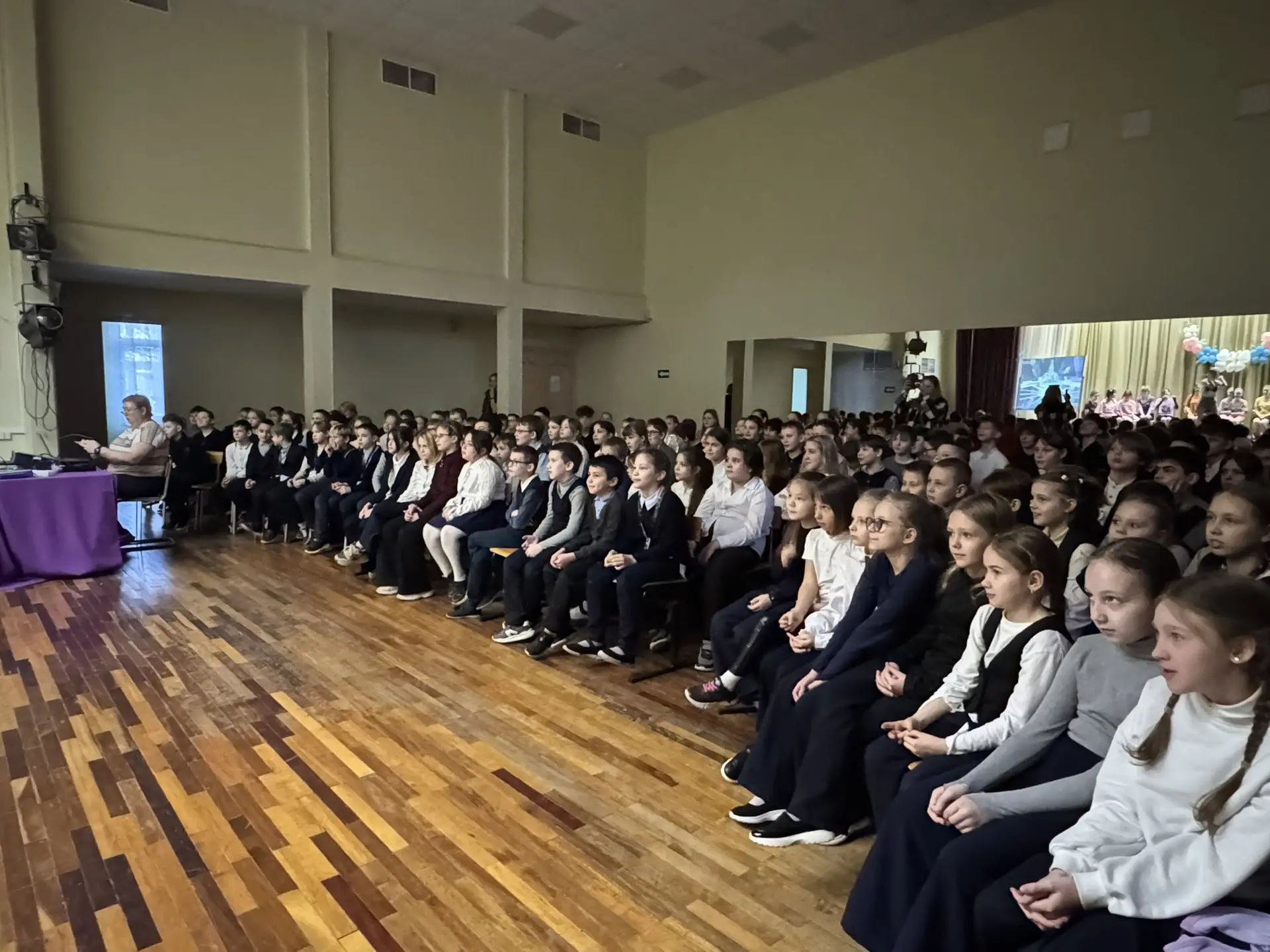 🎉 Это было... ВРЕДНО, но невероятно ИНТЕРЕСНО! 🎉  🗓️Вчера наша школьная театральная студия «ШОКОЛАД»