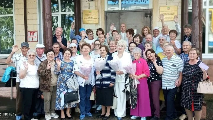 🎓 50 лет спустя: выпускники школы №3 встретились в Нурлате