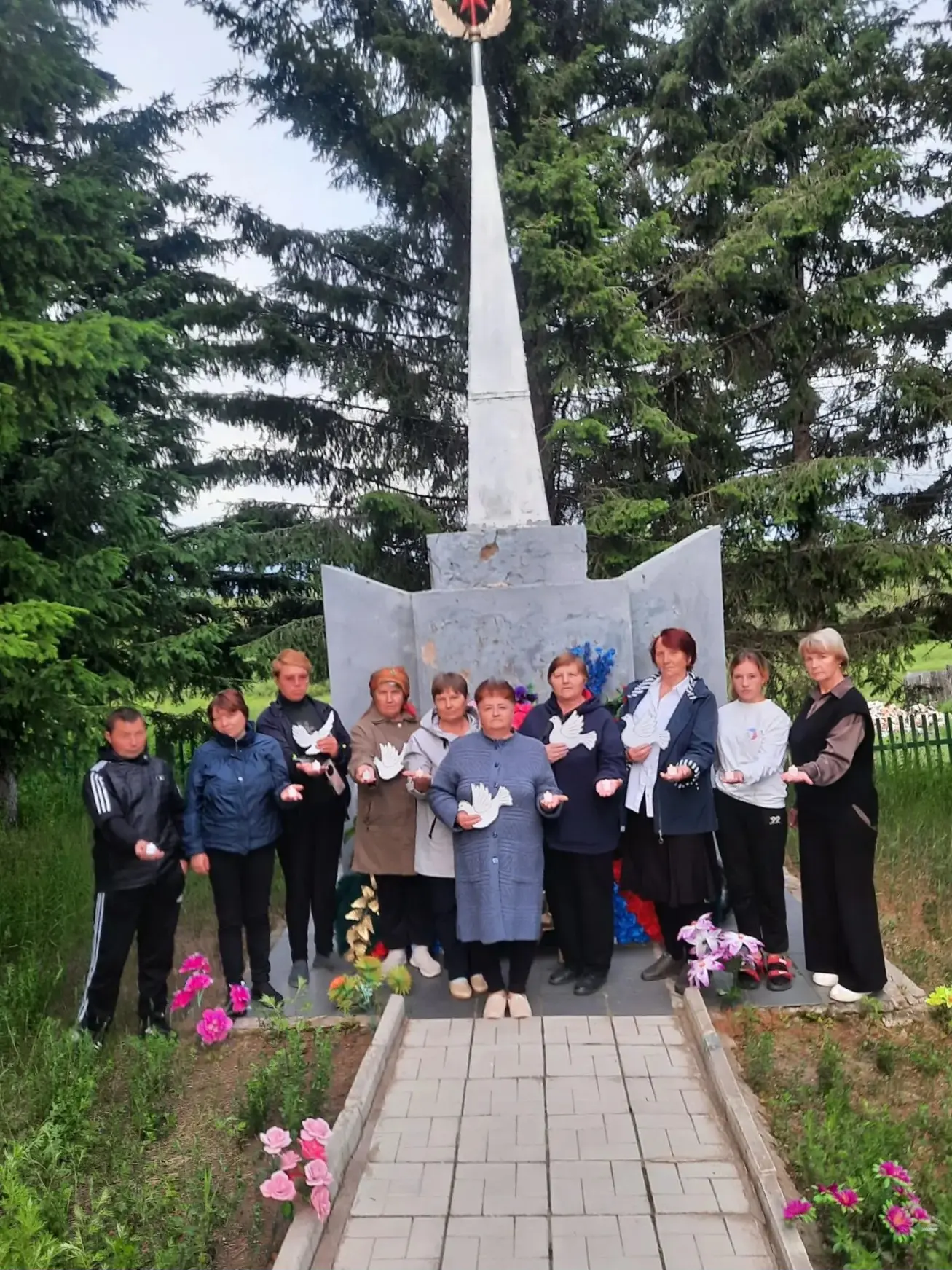 Акция "Свеча памяти"

 22 июня по всему миру зажигаются свечи в память о всех, кто отдал жизнь во им
