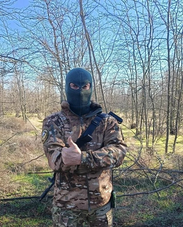 В эти дни, наполненные гордостью и памятью. Зинаков Виталий Павлович, папа нашего ученика, передаёт 