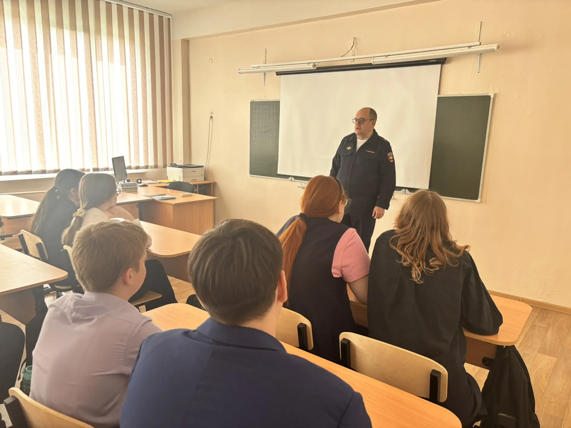 🚔👮‍♂️ПРОФИЛАКТИКА ДОРОЖНО-ТРАНСПОРТНОГО ТРАВМАТИЗМА В ПРЕДДВЕРИИ ЛЕТНИХ КАНИКУЛ
