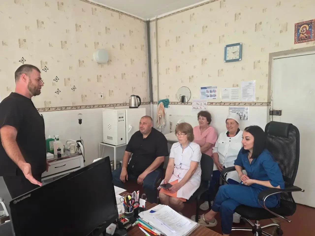 Депутат Старобешевского муниципального совета от партии "ЕДИНАЯ РОССИЯ" Евгений Балабанов провел вст
