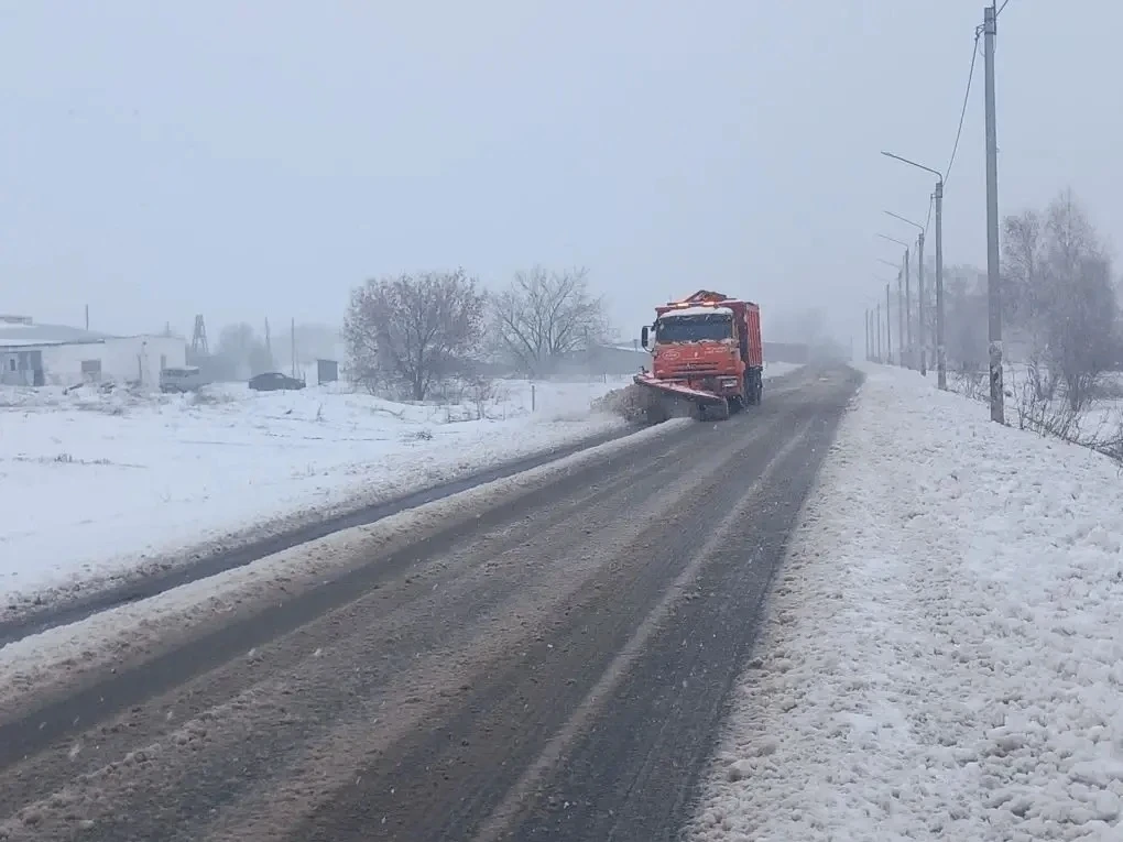 Дорожные службы Нижегородской области работают в усиленном режиме из-за апрельского сне...