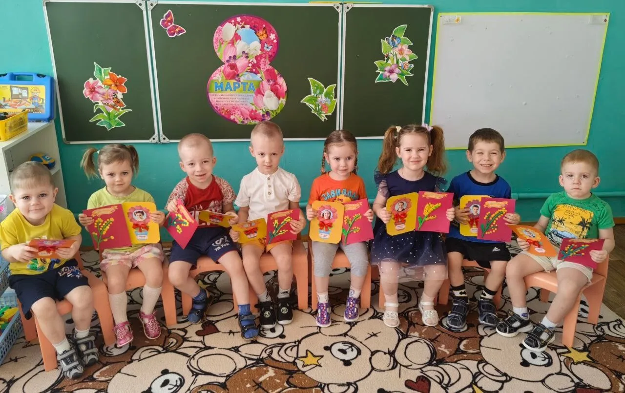 🌷В преддверии Международного женского дня воспитанники нашего детского сада изготовили...