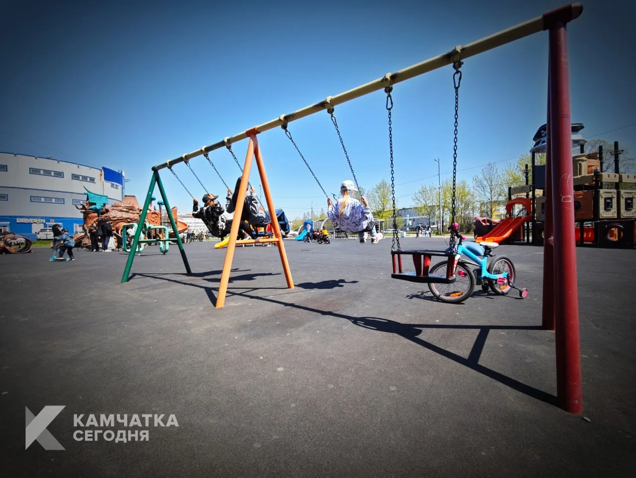 В Петропавловске-Камчатском отремонтируют 13 детских площадок

🛝 На объектах заменят покрытие и мал