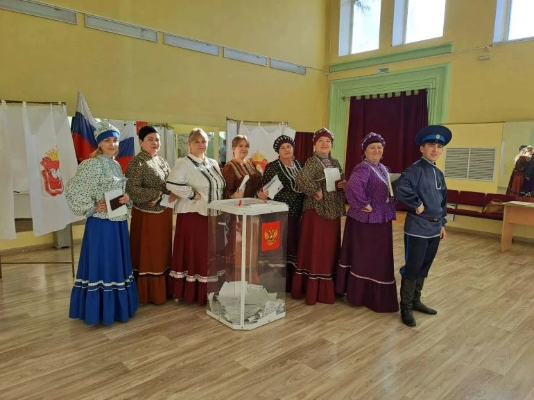 🇷🇺 Голосование в Челябинской области превратилось в масштабный праздник с национальны...