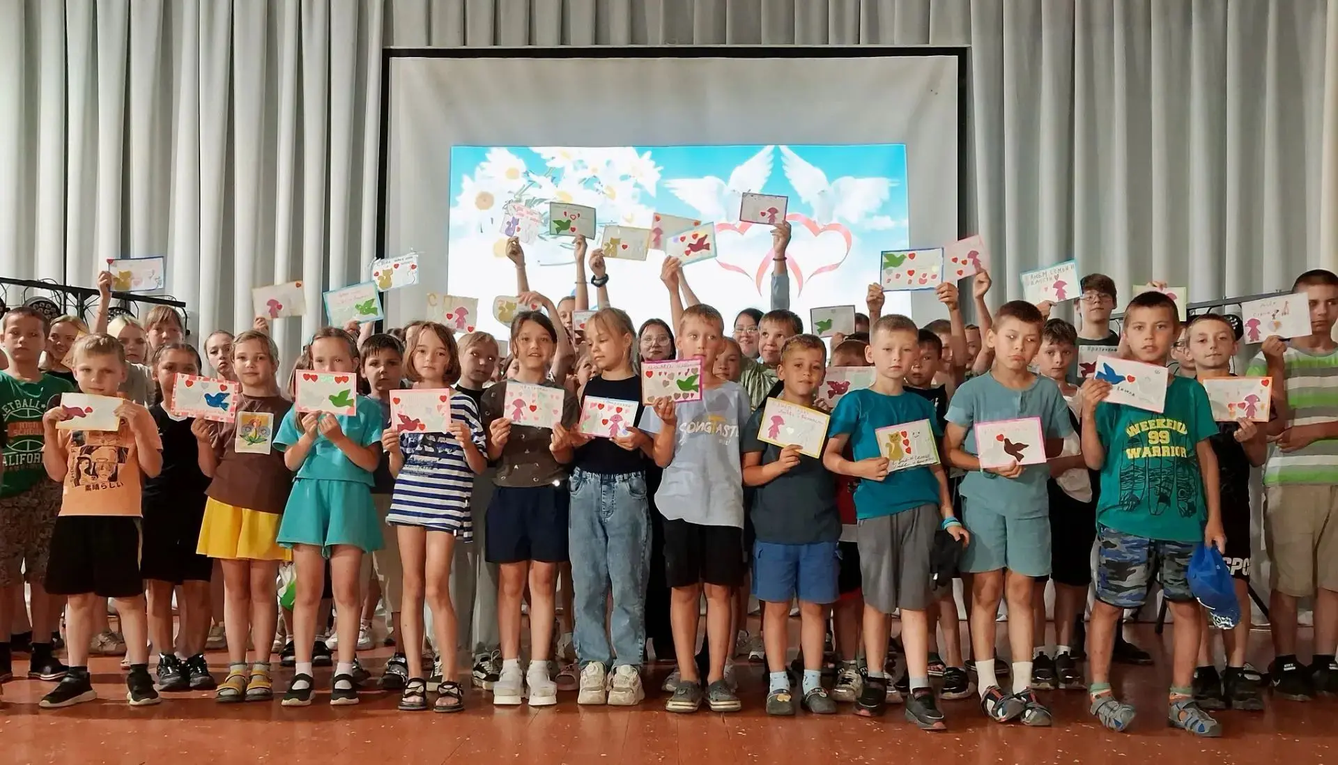 🎊8 июля - День семьи, любви и верности!❤️
Праздник семьи в рощинском летнем пришкольном оздоровител