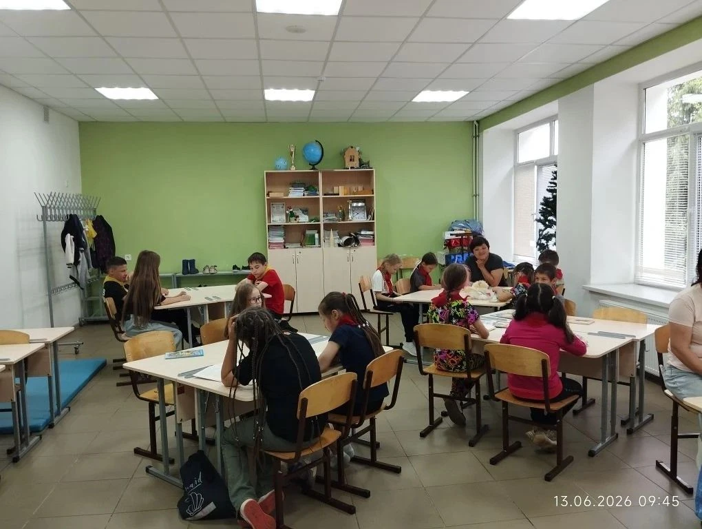 🎖️ «ДЕНЬ ЗАЩИТНИКОВ ЗЕМЛИ РУССКОЙ» В «СОЛНЫШКЕ» — ПАМЯТЬ И ГОРДОСТЬ! 🎖️Сегодня в наше...