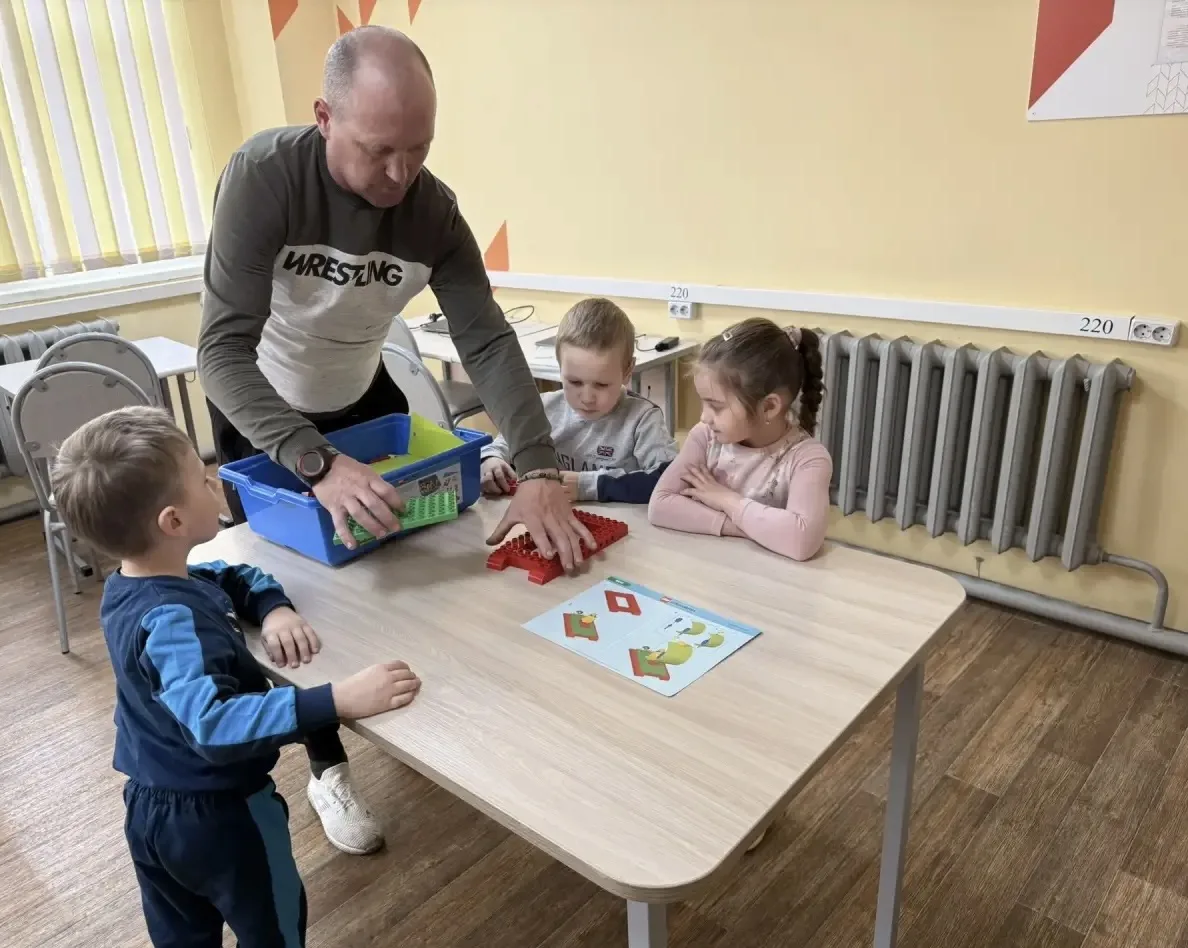 В «Точке роста» состоялось удивительное путешествие в мир робототехники для наших юных изобретателей