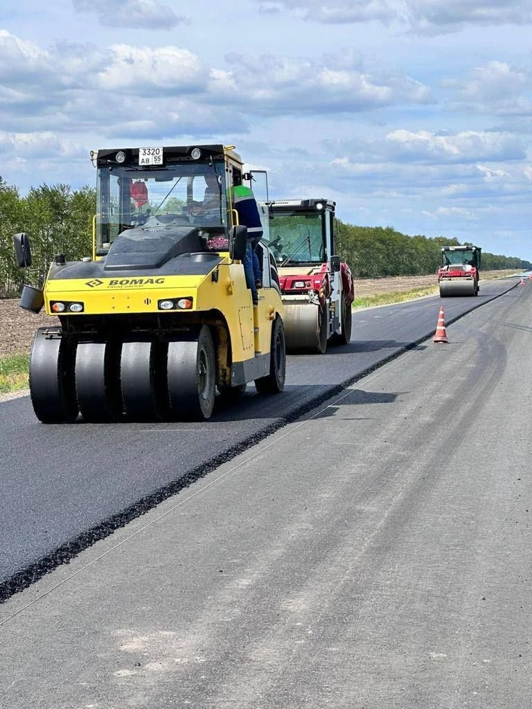 Порядка 800 млн рублей распределили на ремонт дорог в муниципалитетах

Это позволит продолжить систе