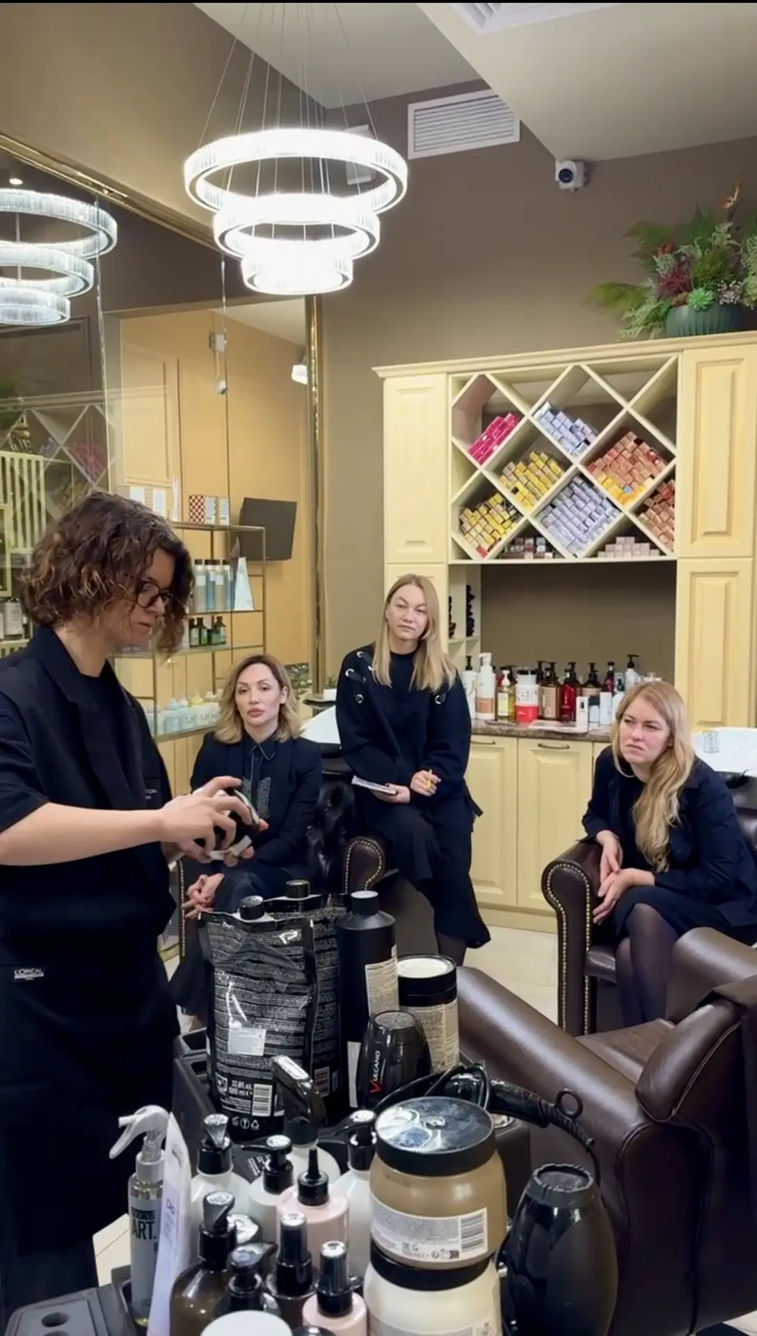 На днях у нас прошел семинар L’Oreal Академии. С нами был прекрасный технолог, лучший т...