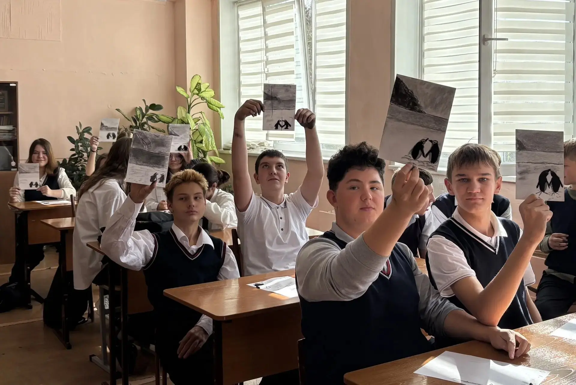 ✏️🕺Две стихии творчества: графика и народный танец