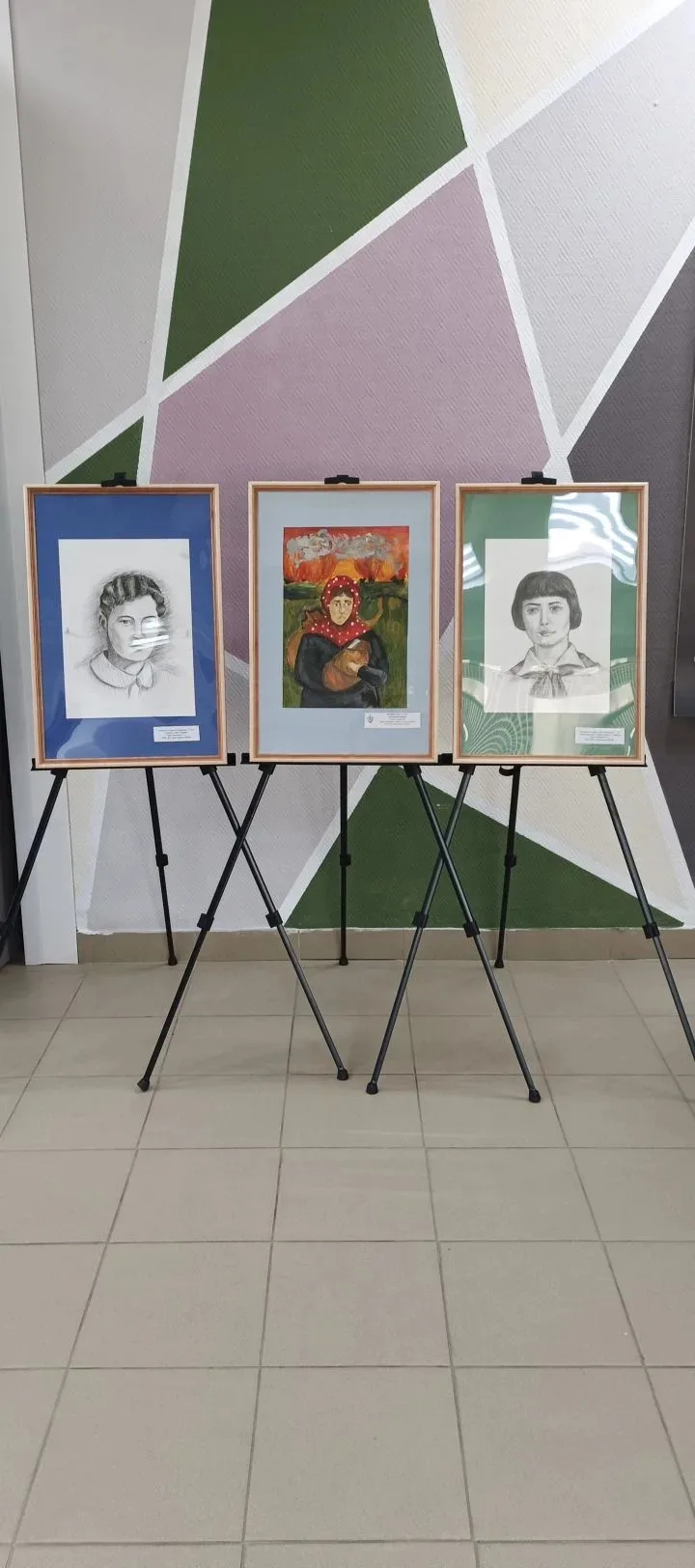 🎨 В ДК Рузы открыта выставка художественного отделения СП «Дороховская ДШИ» 🎨