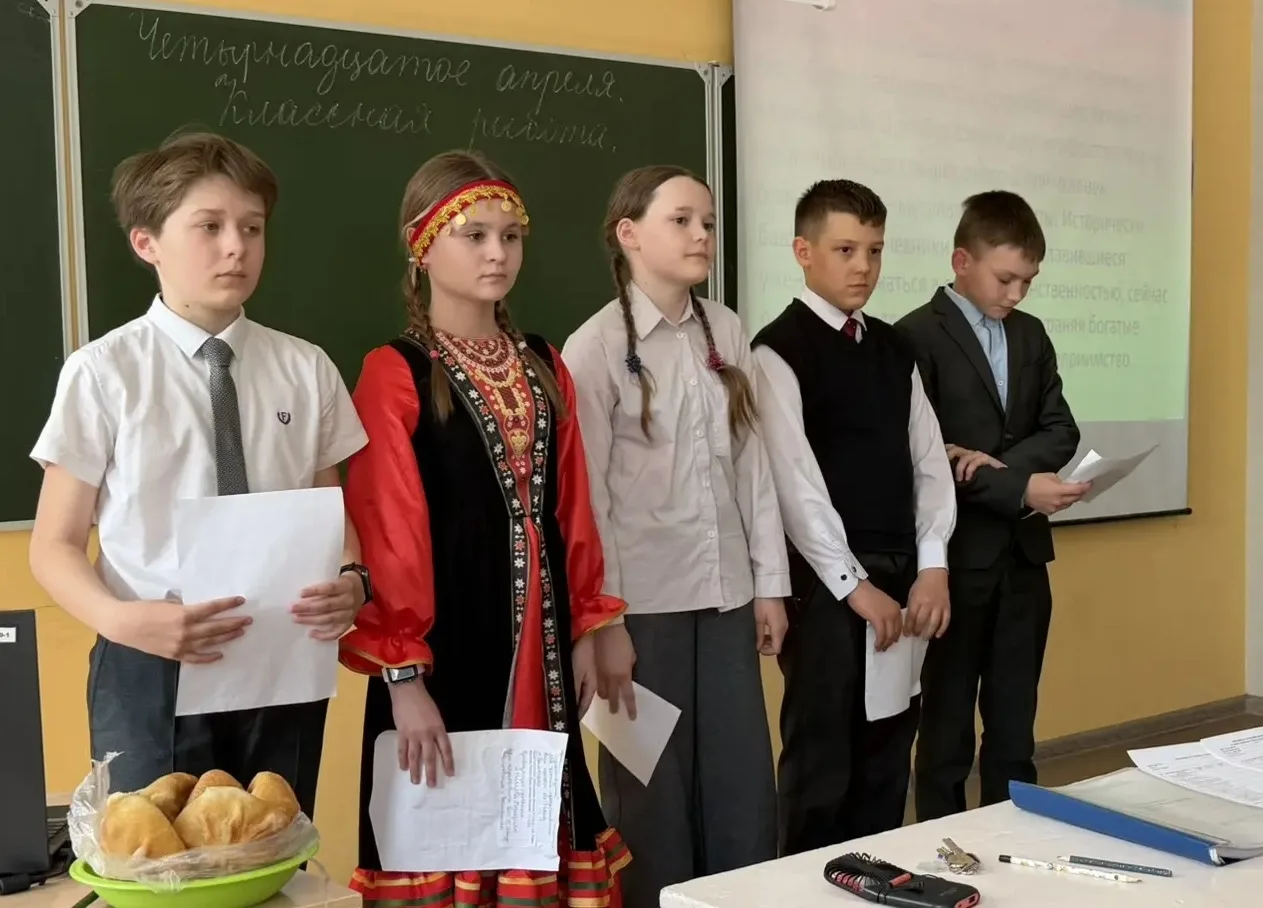 Сегодня особенный день- Защита групповых проектов в 5 «А» классе, посвящённая Году единства народов 