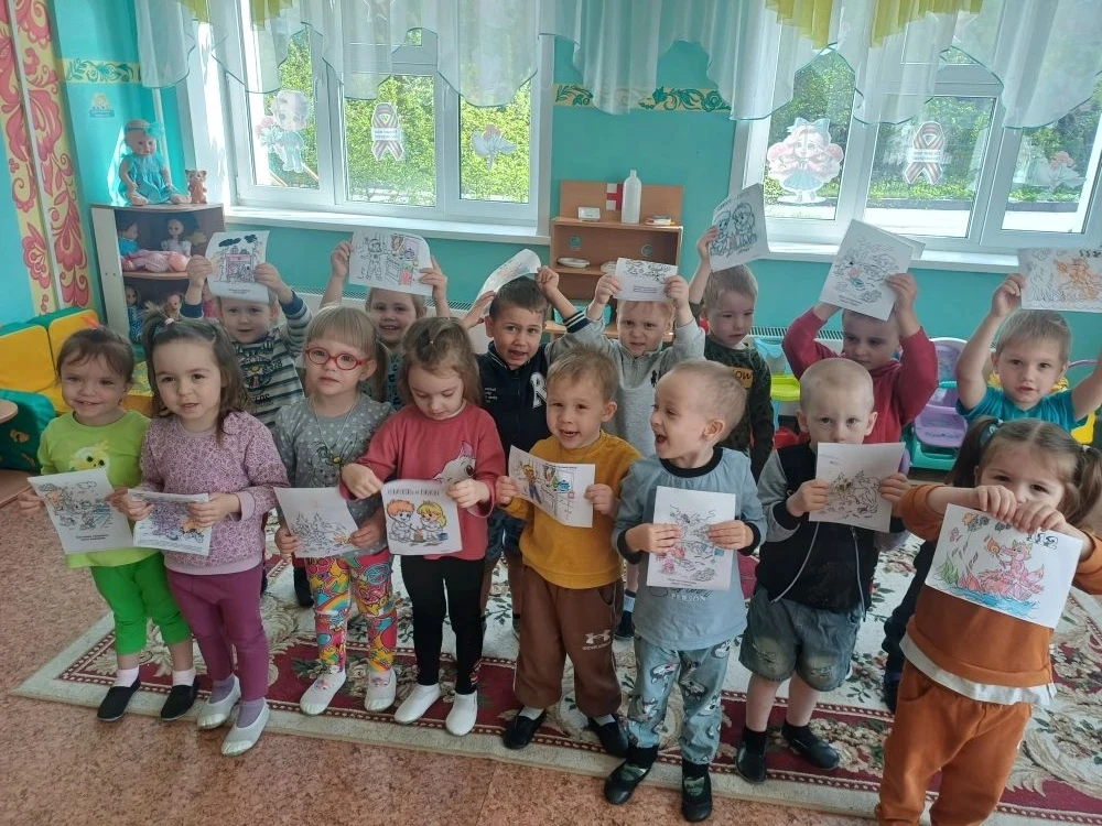 В группе "Радуга" был проведен игровой тренинг под названием "Опасный огонь". Ребята уз...