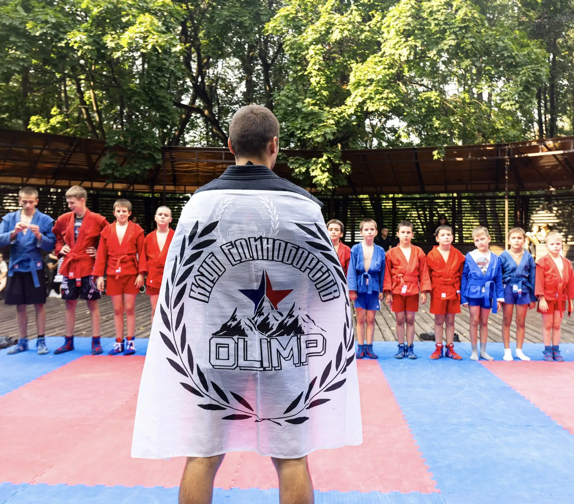 🤼‍♂️ Приглашаем детей от 4 лет и подростков в студию самбо «Олимп»!