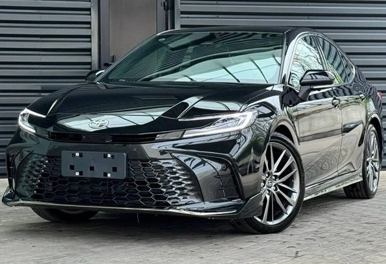 🇨🇳  Новый Toyota Camry