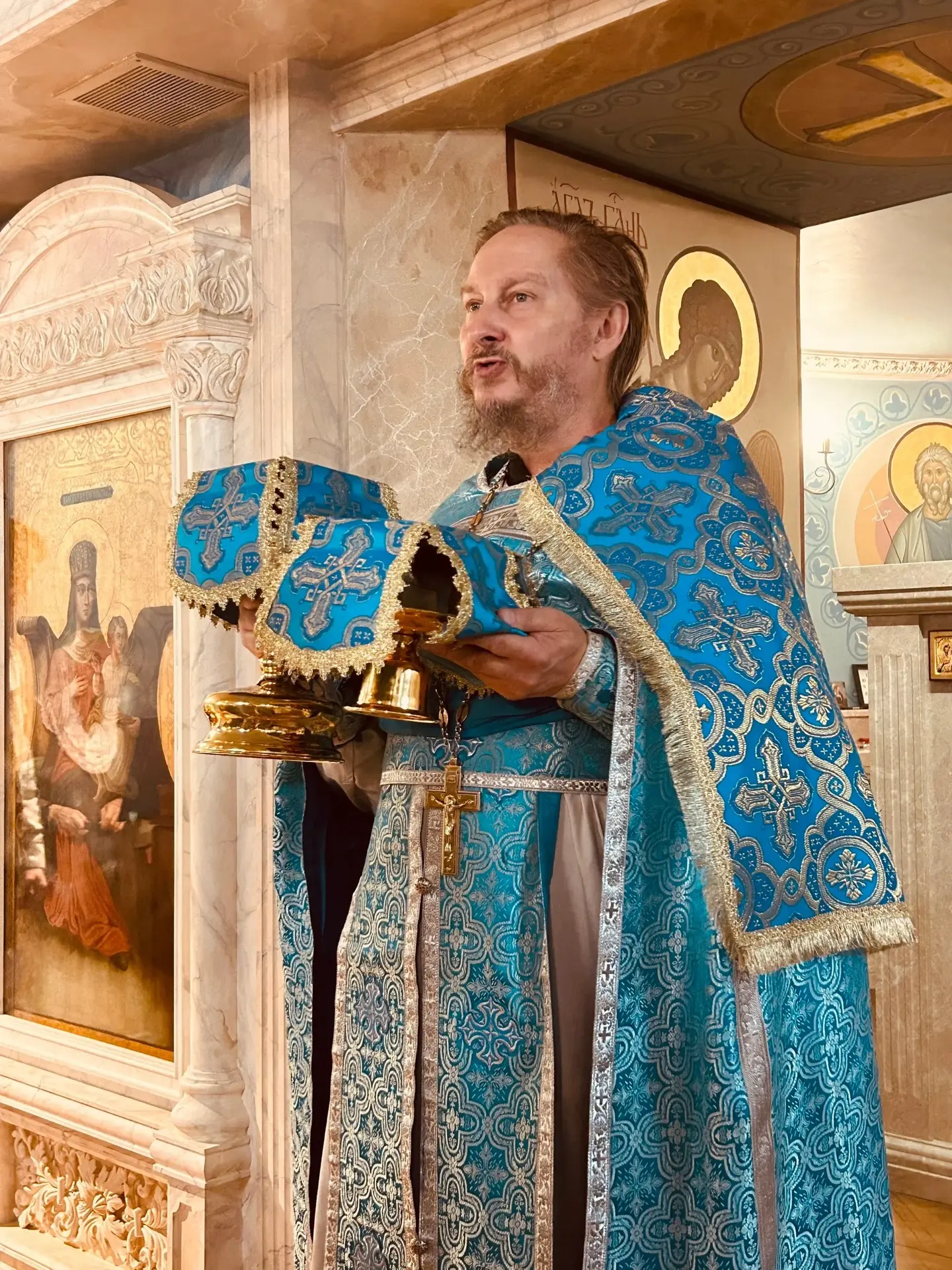 2 октября день рождения празднует иерей Алексий Белоусов, клирик храма в честь святител...