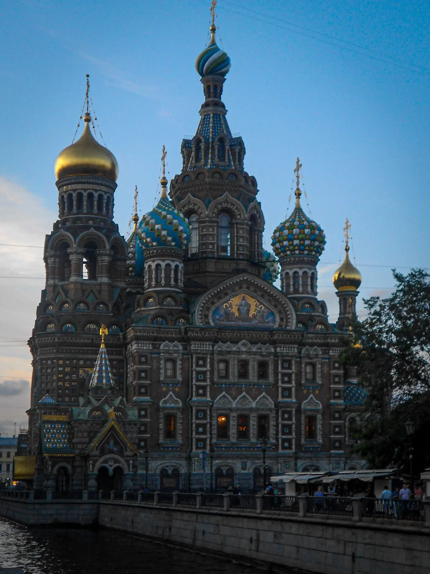 Спас на Крови - один из самых узнаваемых символов Санкт‑Петербурга.