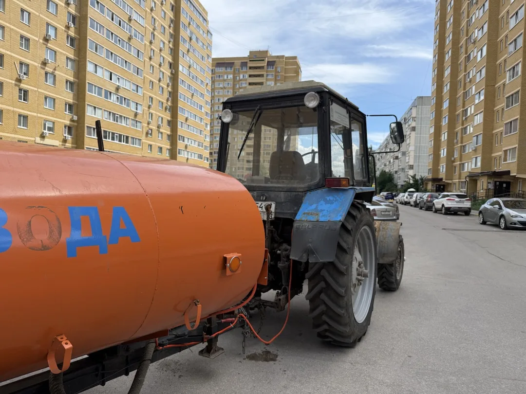 Машина с технической водой приехала на Карбышева, 49 📍 

Ждем вас ☺️