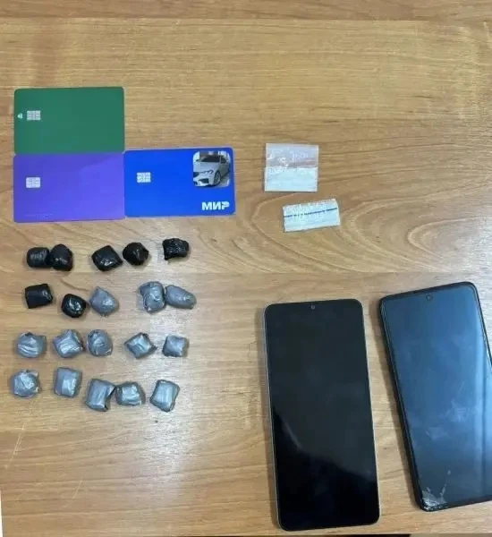 💊 Наркосбытчика с крупной партией «синтетики» поймали 

В Тамбове сотрудники полиции задержали 40-л