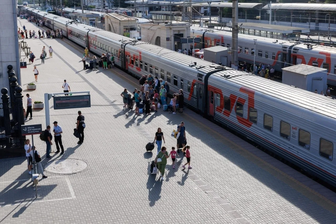 Волгоградцы сообщают о невозможности купить билеты на поезд до Москвы и Санкт-Петербург...