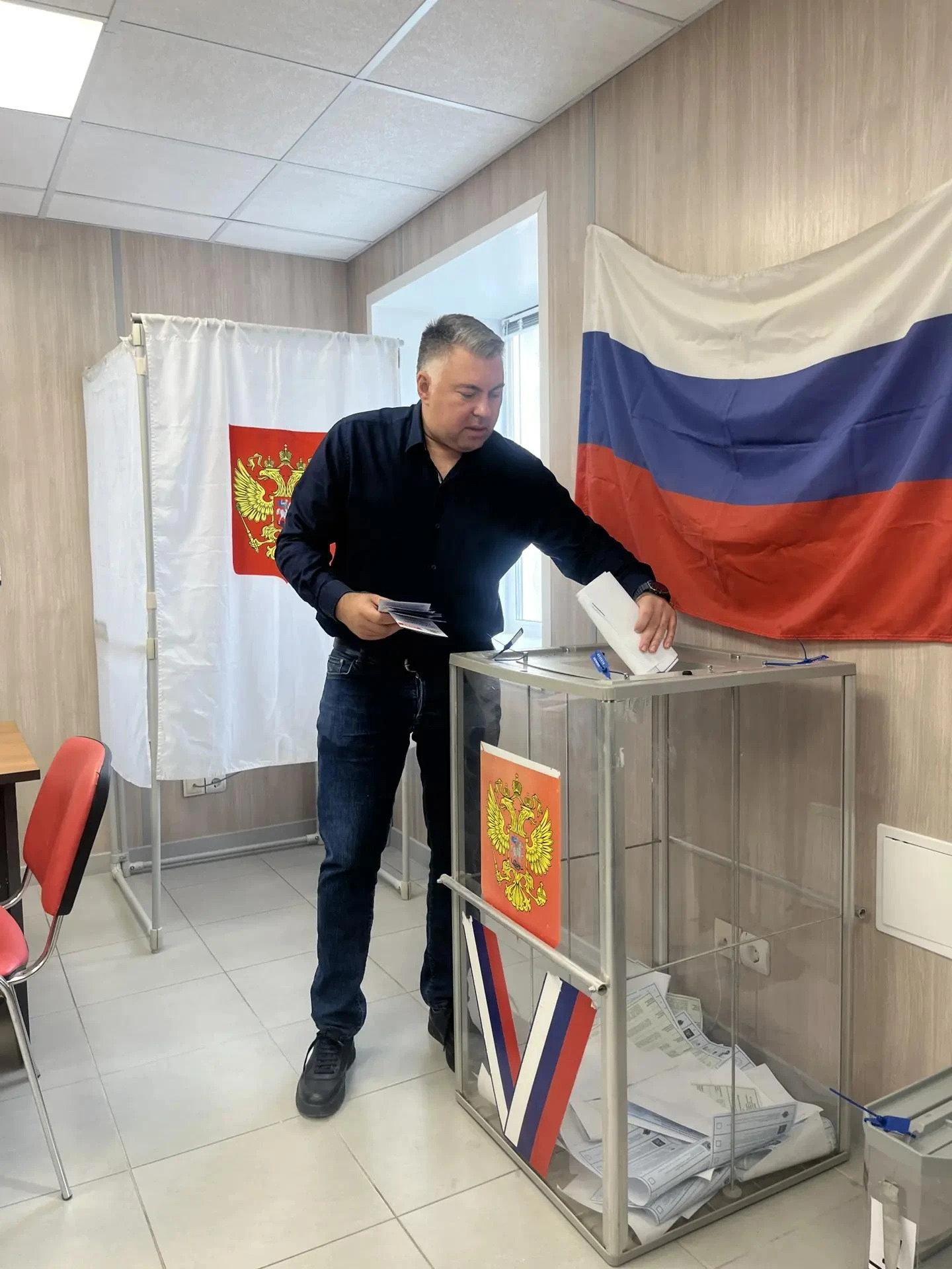 🎉 Тейковчане продолжают голосовать на выборах депутатов Государственной Думы! 🇷🇺