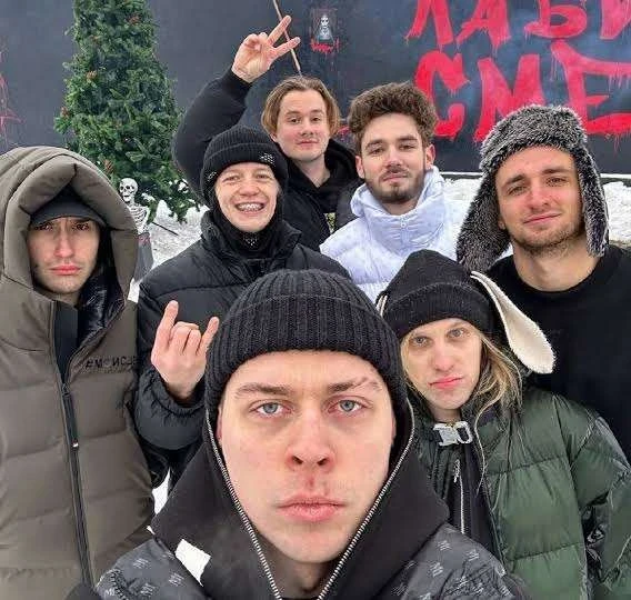 Начало в MAX!