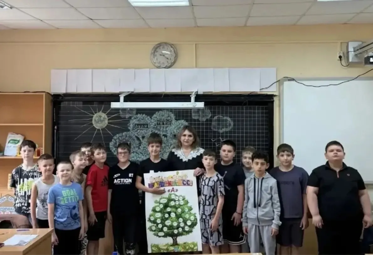 Акция «Даром время не теряй - родословную составляй!» продолжается! 

Сотрудники отдела ЗАГС по горо