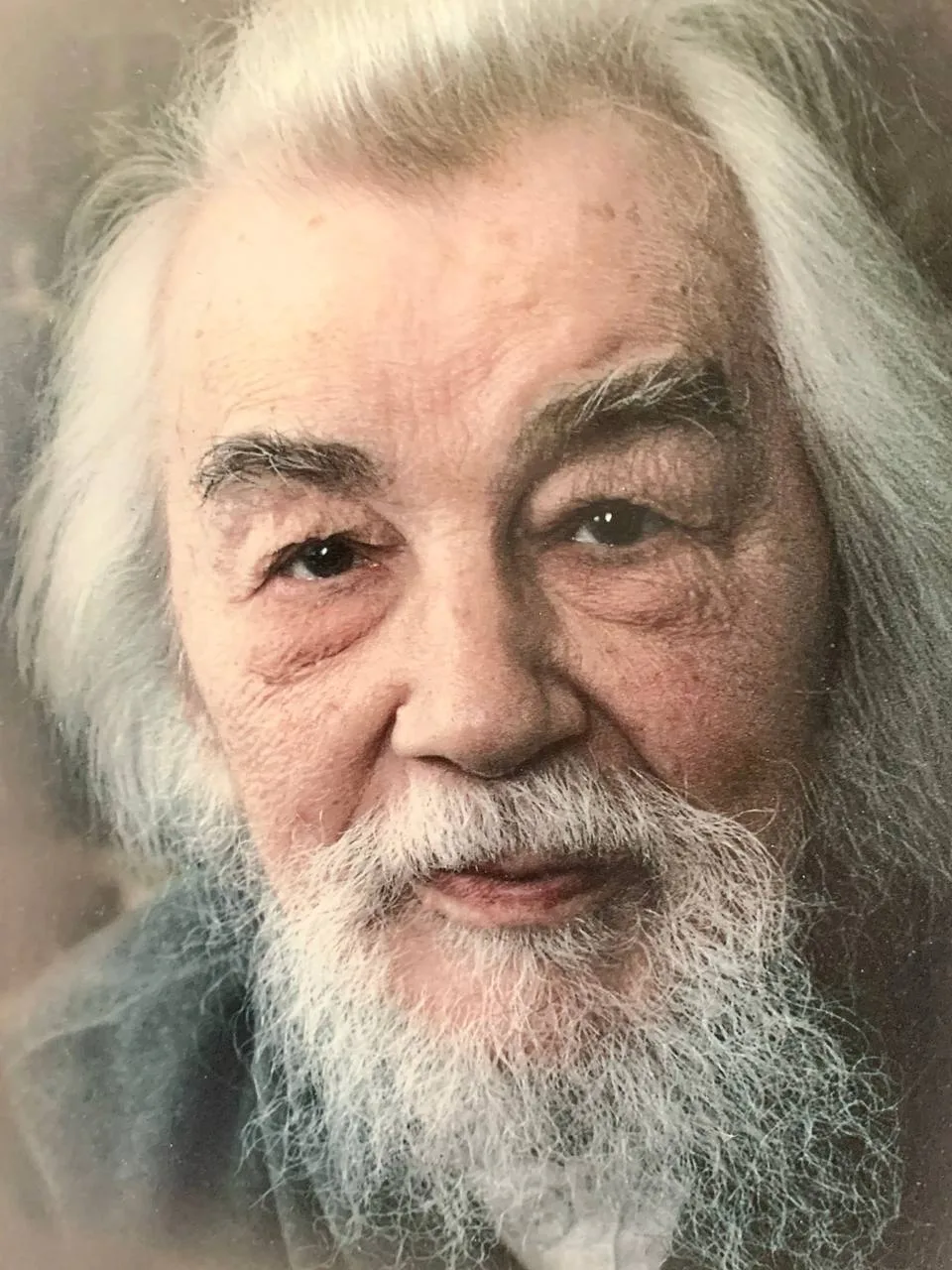 Все, что ранит душу и сердце, опять же покрывать до суда Божия молитвой и болью. 

Архимандрит Иоанн
