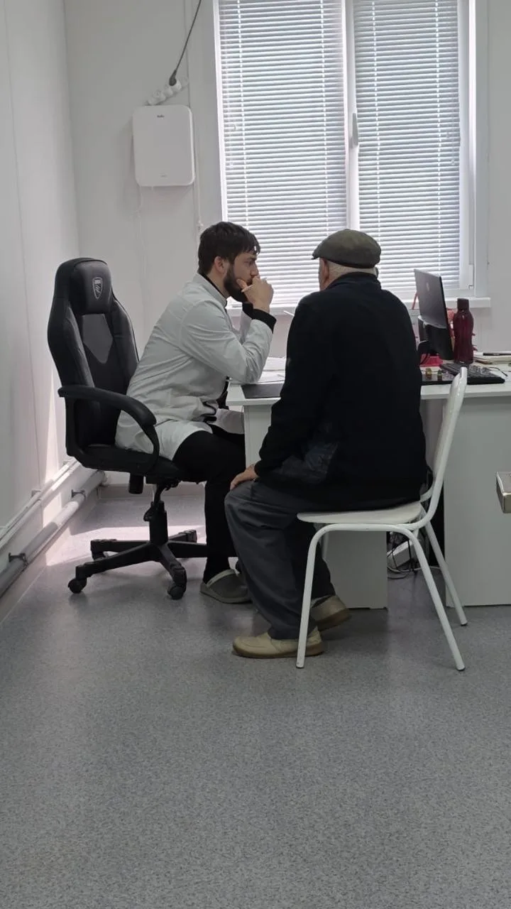 Комплексный центр «Бабаюртовский район» уделяет особое внимание здоровью пожилых людей. В рамках нац