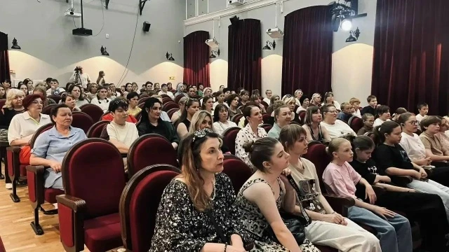 16 июня Ставропольский краевой Дом народного творчества и Ставропольский краевой театр ...