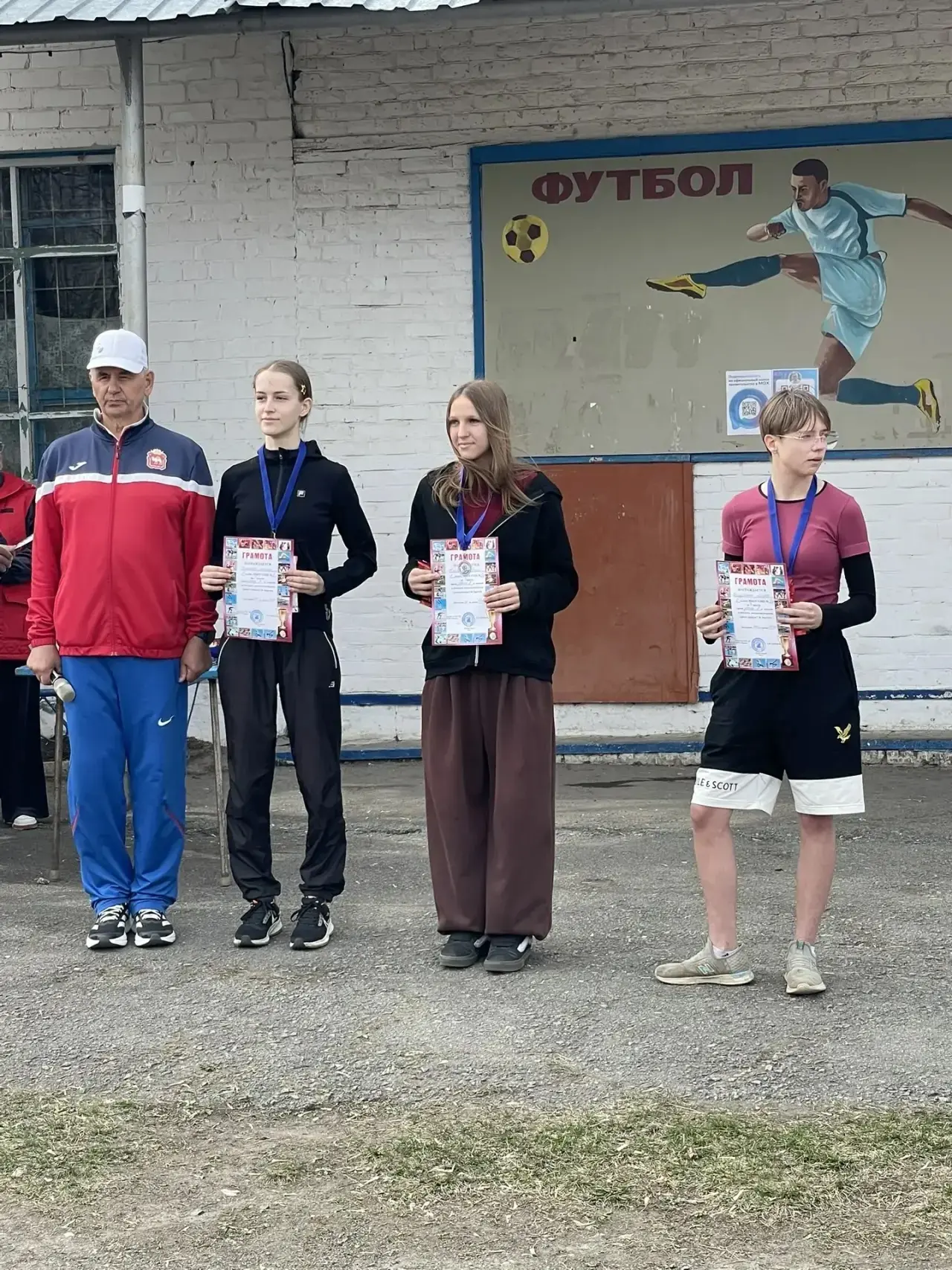 📣 20 апреля, на стадионе «Труд» прошёл традиционный легкоатлетический кросс, собравший спортсменов р